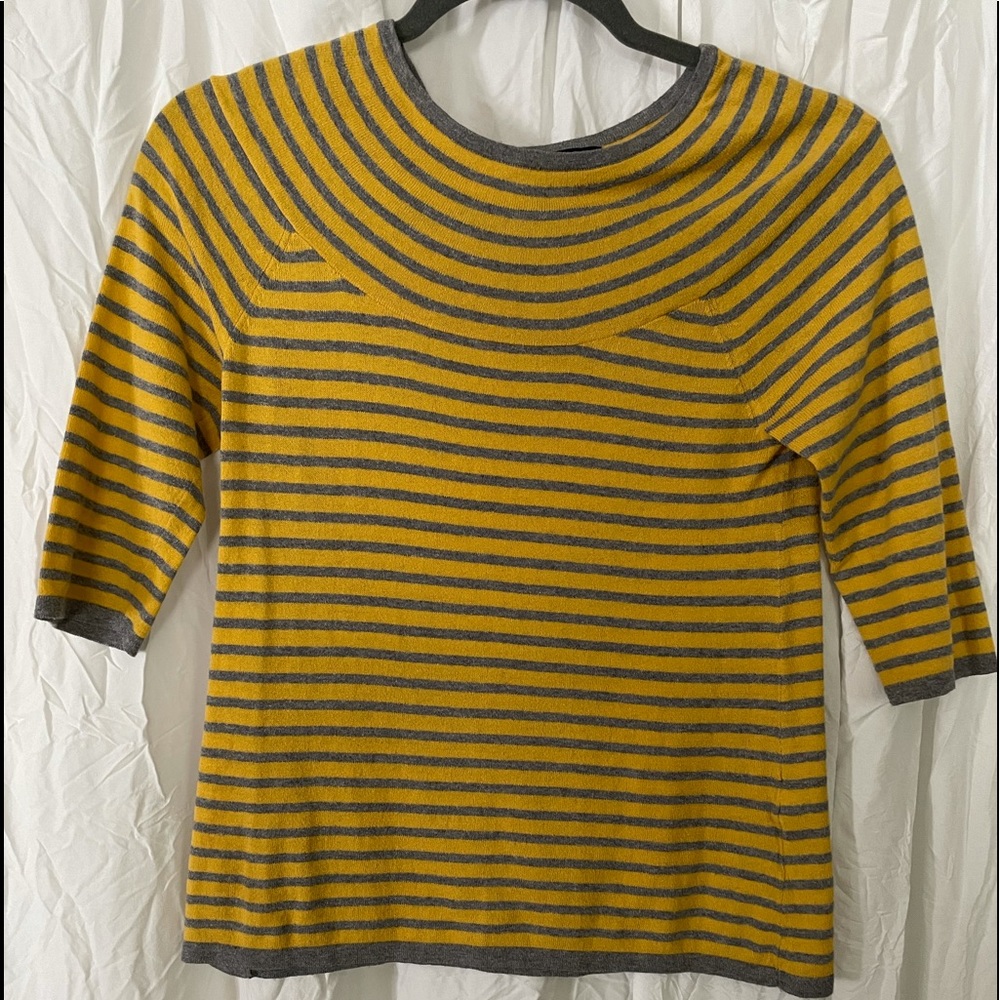 GAP Yellow and Gray Striped‎ scoop neck Sweater.